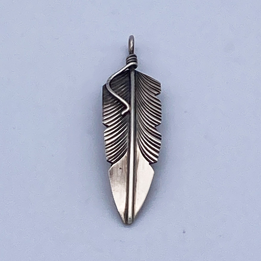 Chris Charley Feather Pendant – mesasedgetaos.com
